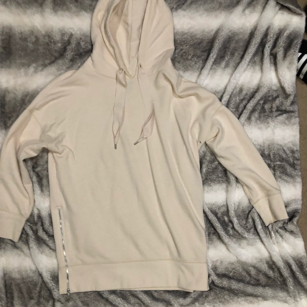 American Eagle Aerie cream tunic hoodie